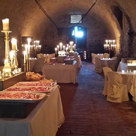 Отель Torre Di San Martino 3*