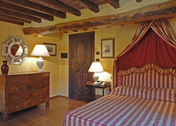 Torre Di San Martino فندق 3*