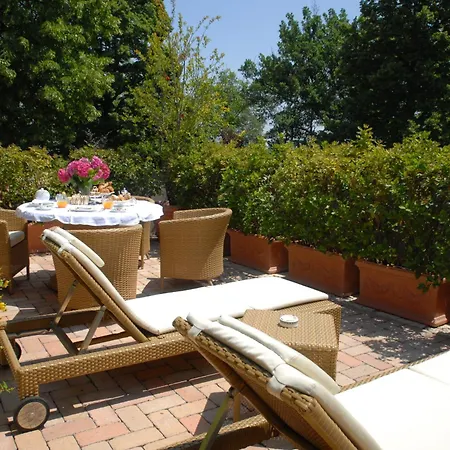 Hotel Torre Di San Martino