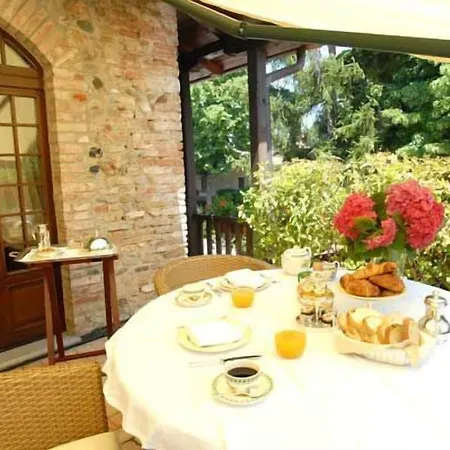 Hotel Torre Di San Martino 3*