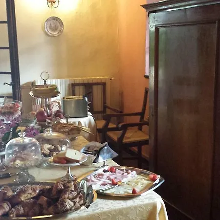 酒店 Torre Di San Martino 3*