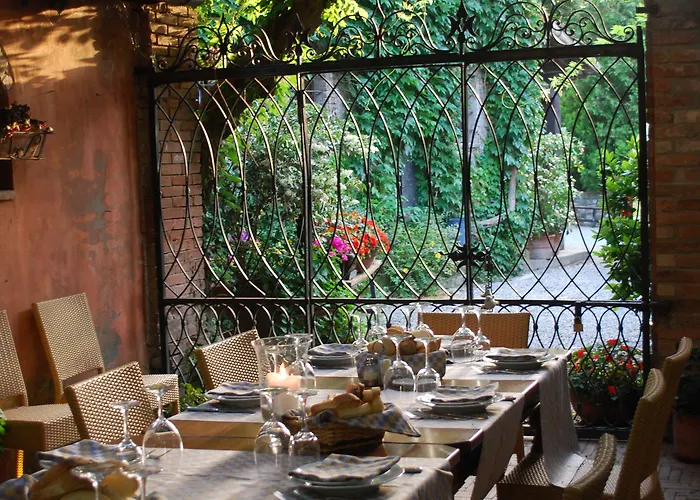 Torre Di San Martino فندق 3*